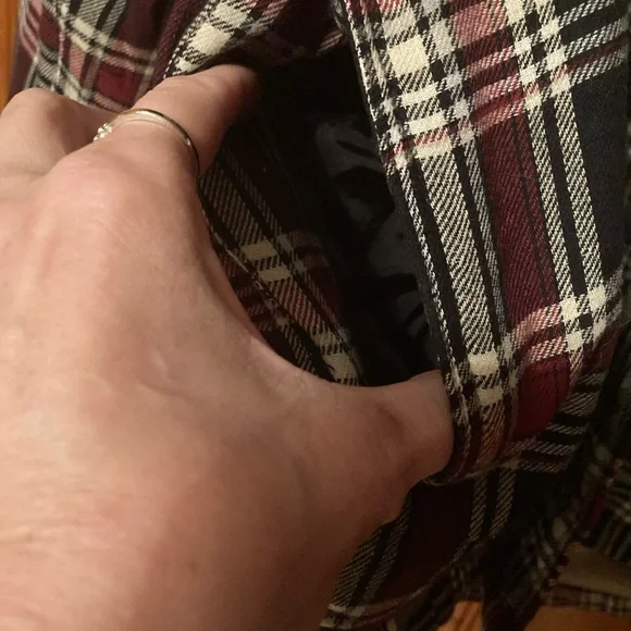 Size Medium Men’s New with tags Wrangler thick with inner furry lining 4 pockets - Picture 9 of 10